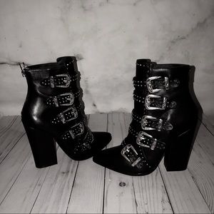 Steve Madden Comet Come Booties